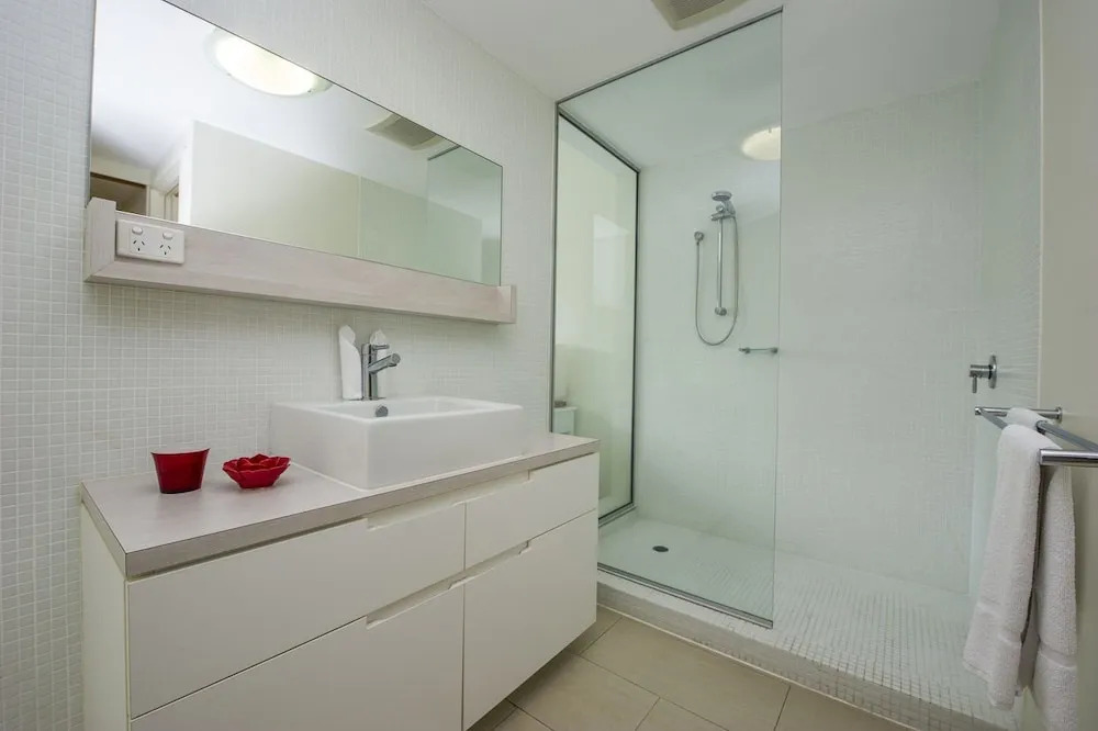 1 Bright Point Apartment 1208