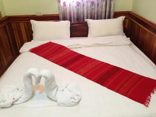 Amphon Hotel