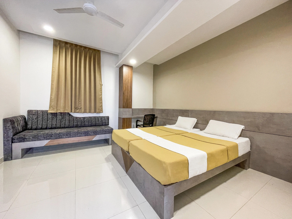 StayGuru Hari Om Residency