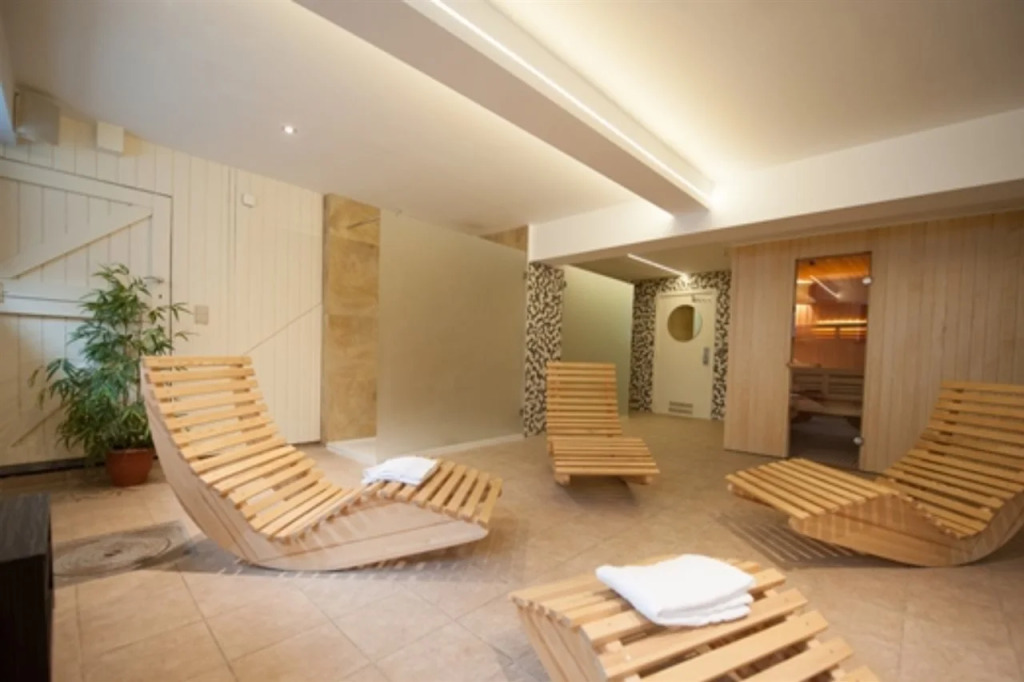 Ostend Hotel