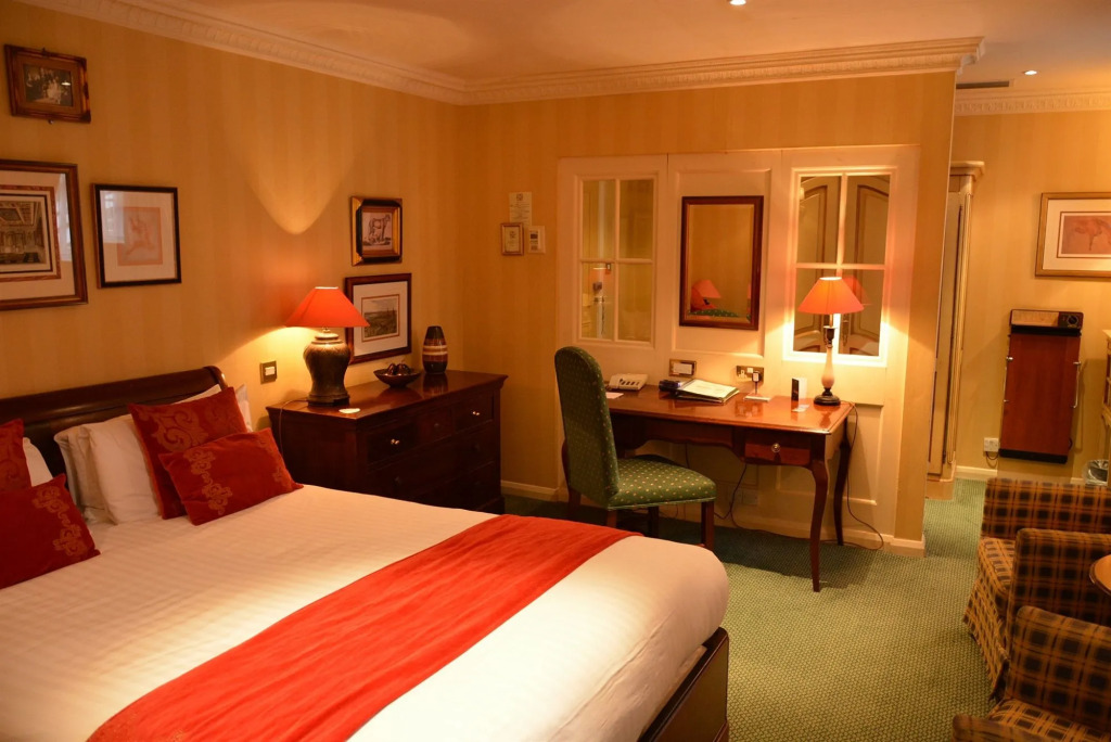 The George Hotel Colchester