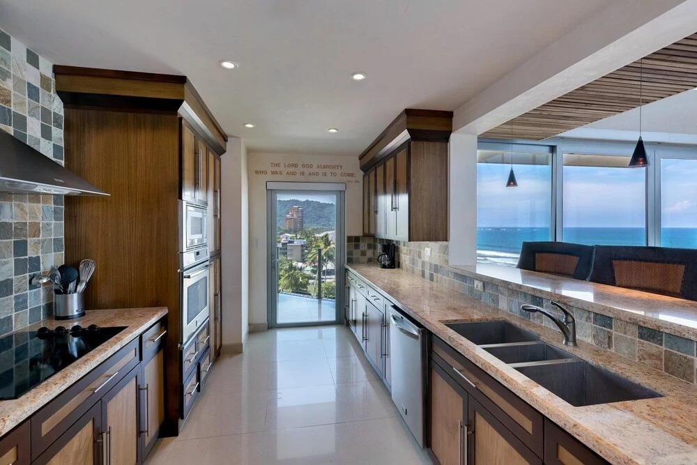 Dds-802n Luxurious Family Friendly Penthouse