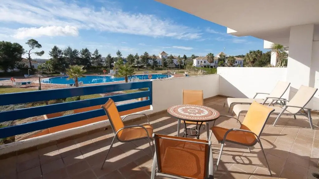 Duquesa Suites 328
