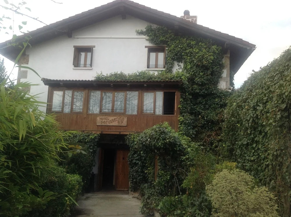 Hotel Peruskenea