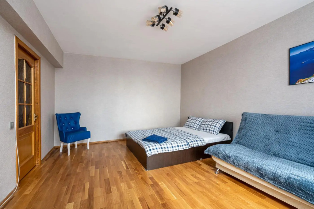 BestFlat24 (БэстФлэт24) на улице Менжинского