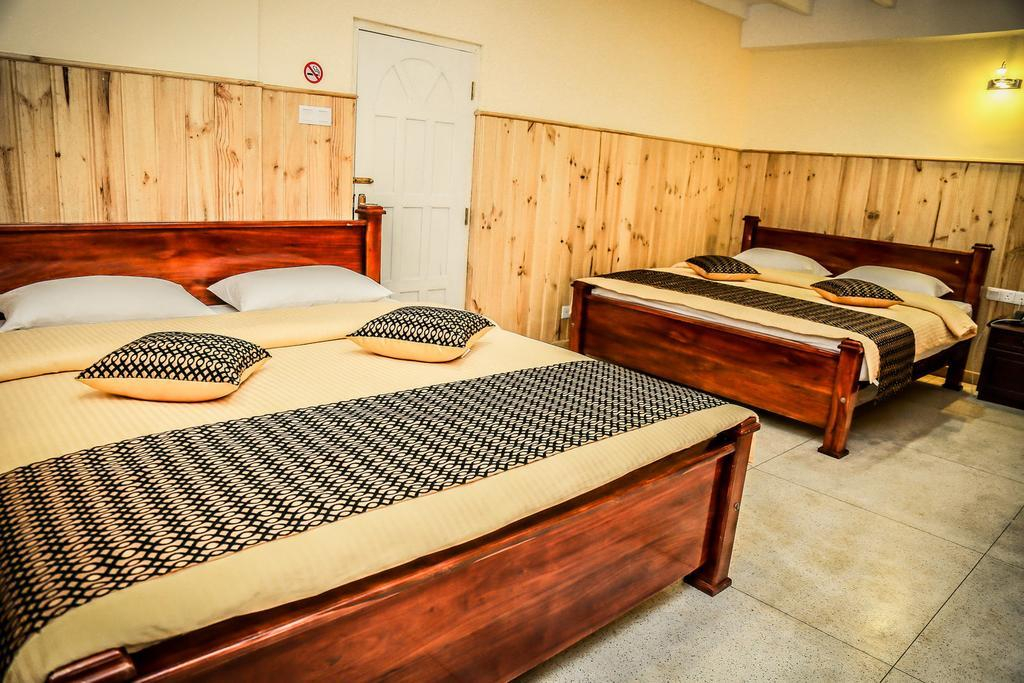 Himawari Hills Hotel and Hostel