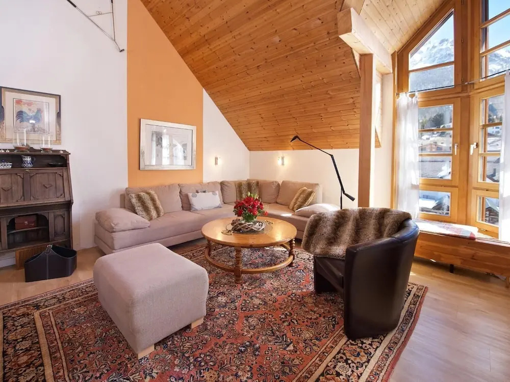 Schweizerhof Ferienwohnungen Lenzerheide