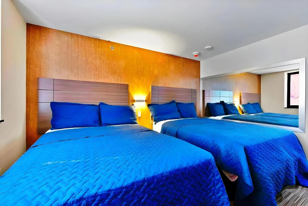 Casa Blanca Hotel Brooklyn Downtown