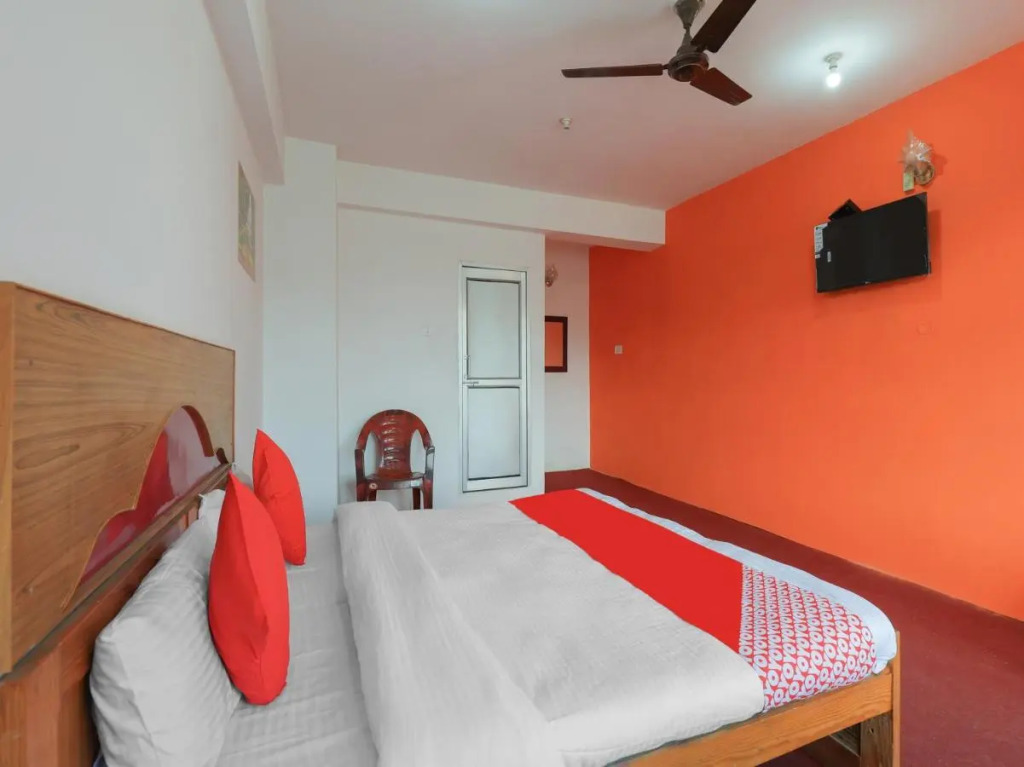OYO 84792 Hotel Delhi Heart