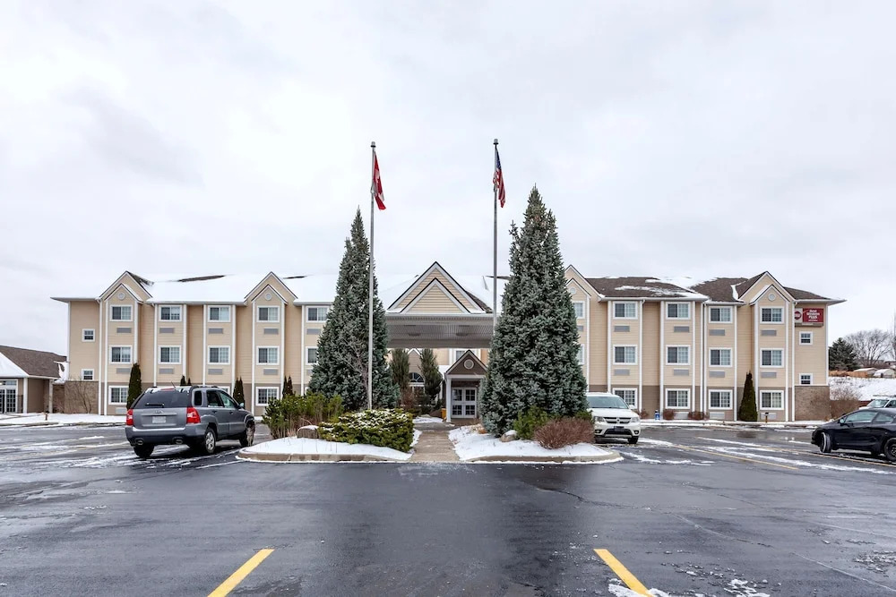 Microtel Inn