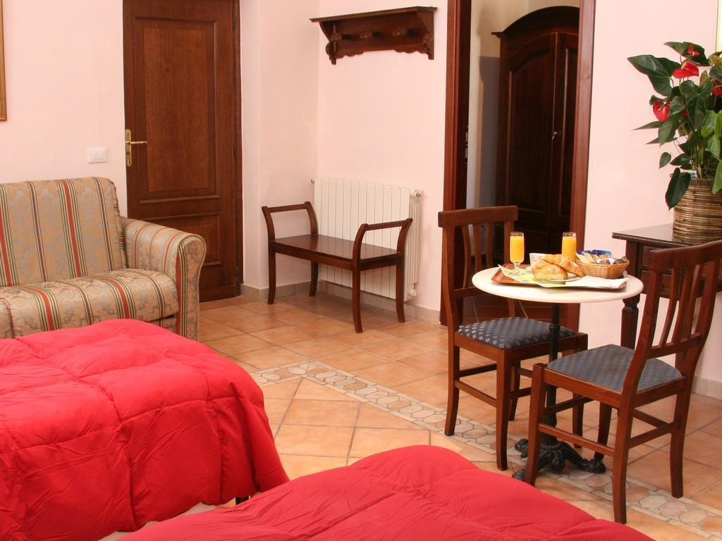 Gaudí Guesthouse