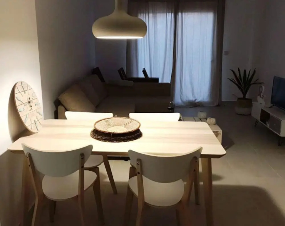 106850 - House in Zahara