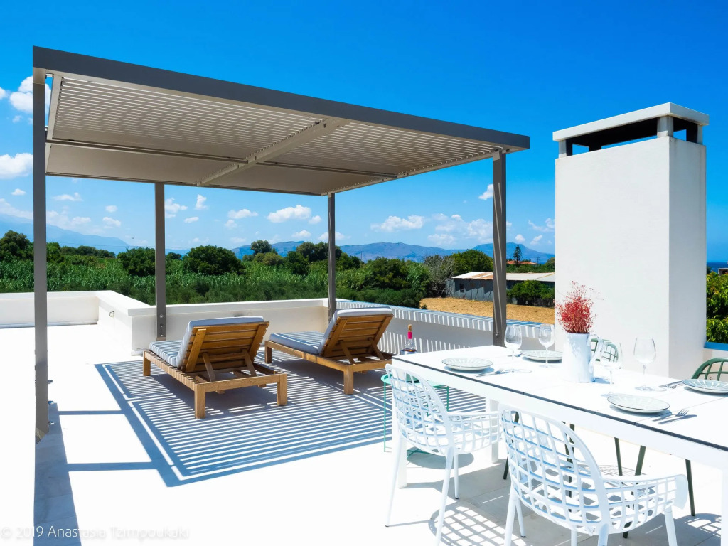 Mikro Livadi Special Lodges - Has an Eco Salt water pool - 150m from the beach