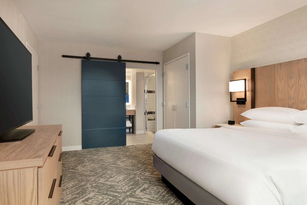 DoubleTree by Hilton Canton Downtown