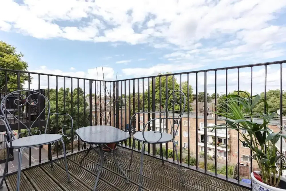Serene 1 Bedroom Flat in Clapton With Balcony