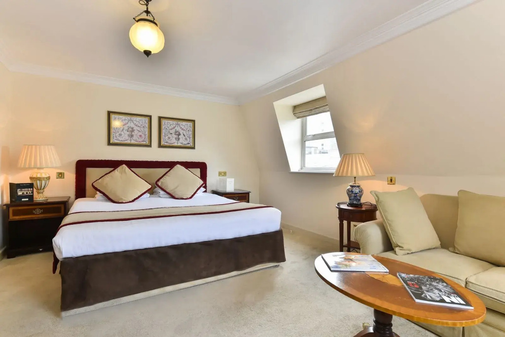 Park Lane Mews Hotel