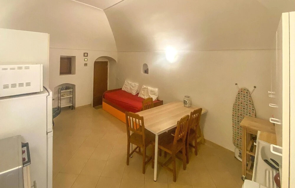 Beautiful Apartment in Peschici With Wifi and 2 Bedrooms