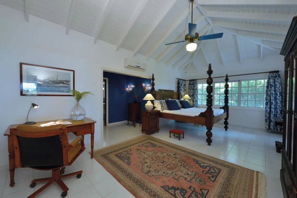 Ideal for Families, Gated Community Near Beaches, AC, Free Wifi, Concierge, Pool!