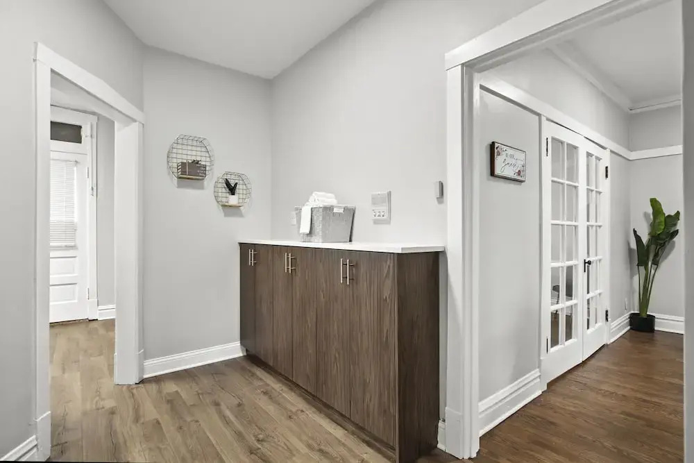 Classy 2BR Spacious Apt in Avondale