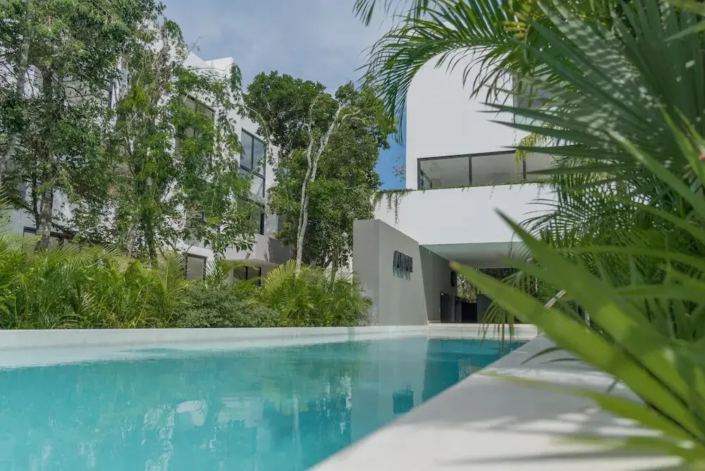 Deluxe Condo in Anah Village Stunning Complex With the Best Amenities Pool w Fountain