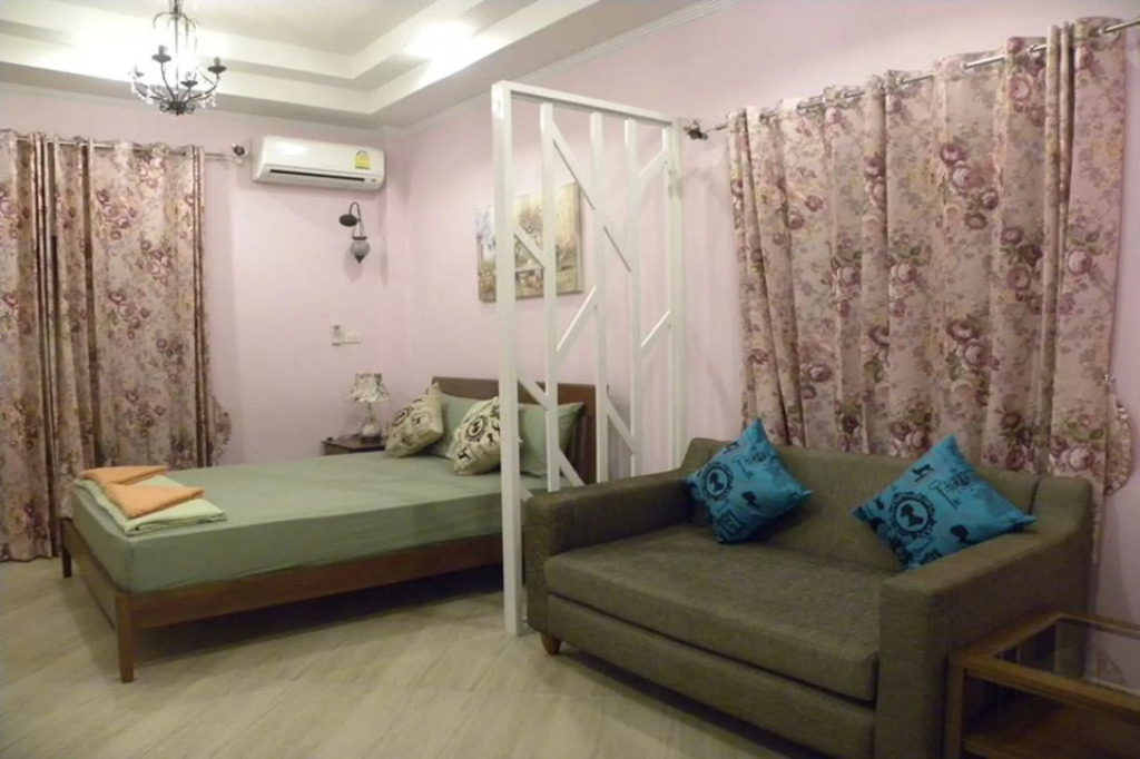 Bangchong Marina Resort