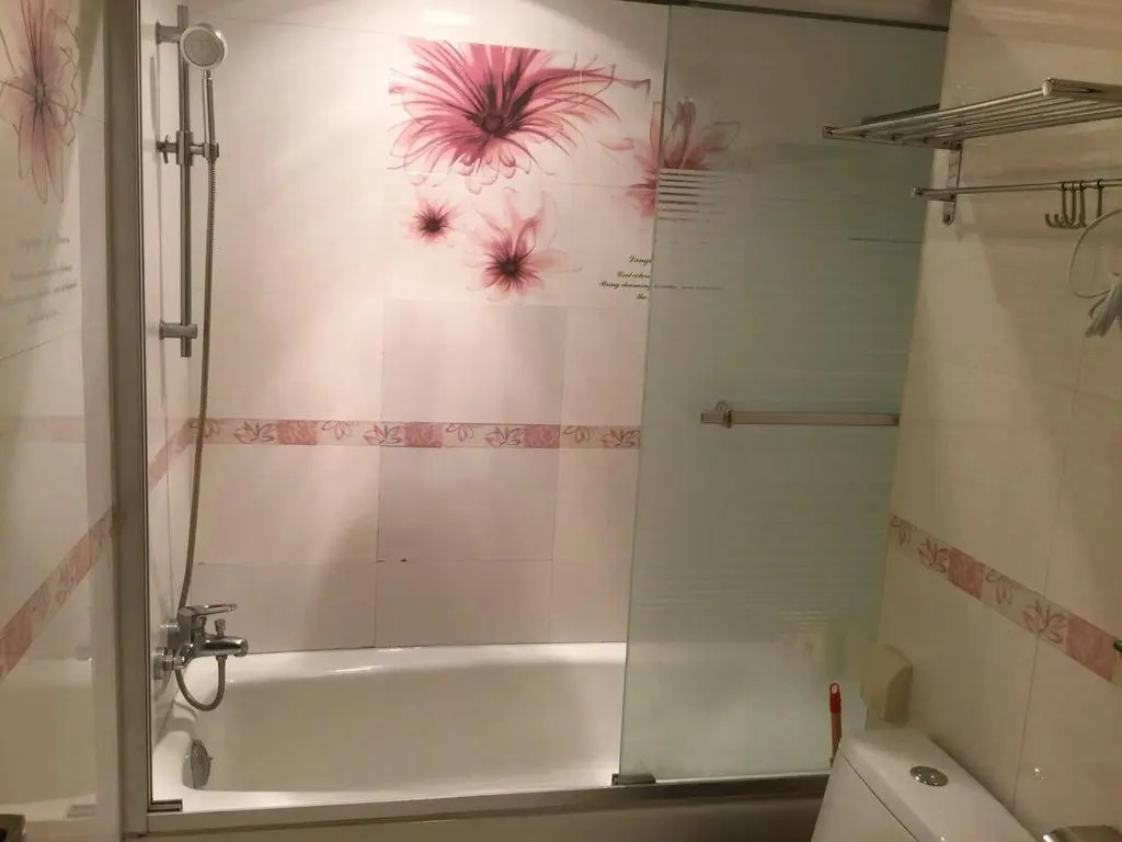 Facebook Emoji Guesthouse