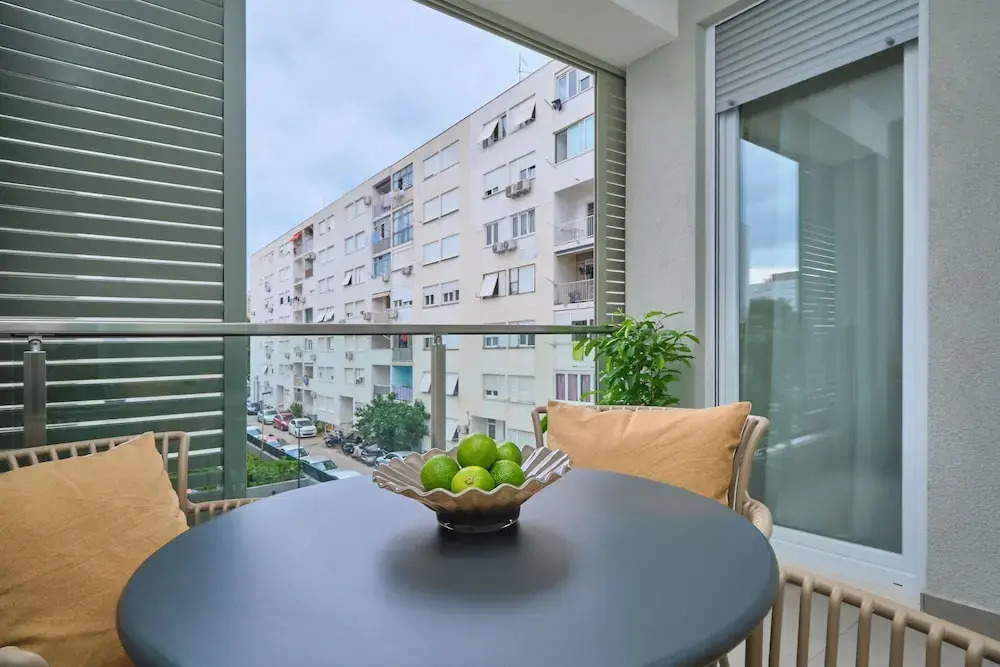 Splitful Apartment