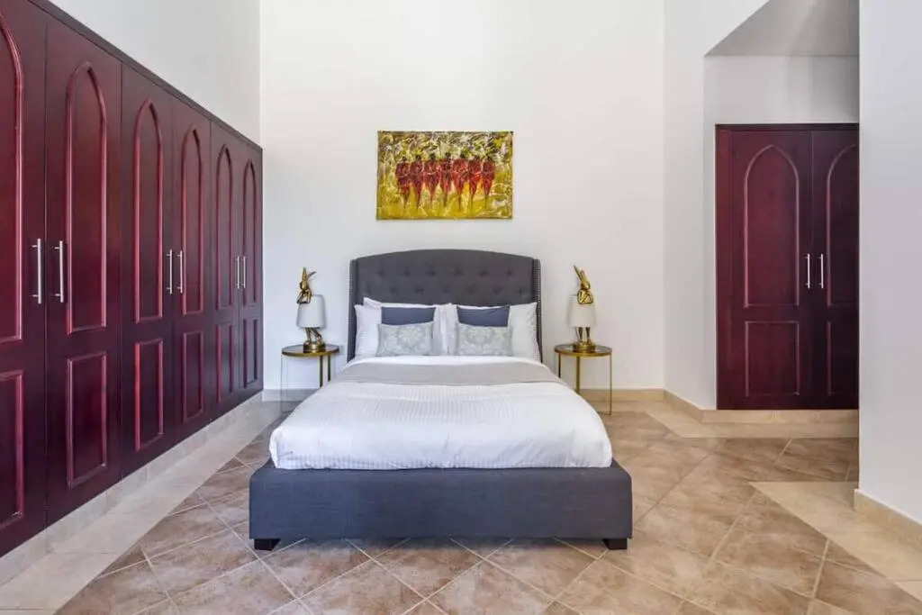 Cool and spacious apartment in fabulous location
