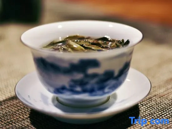 Hejia Dyeingfang Inn (Yuzhong Ancient City Branch)