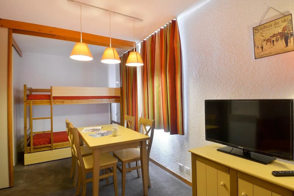 Belle Plagne Divisible Studio on the Resort Center for 4 People of 23mâ² Cs1101