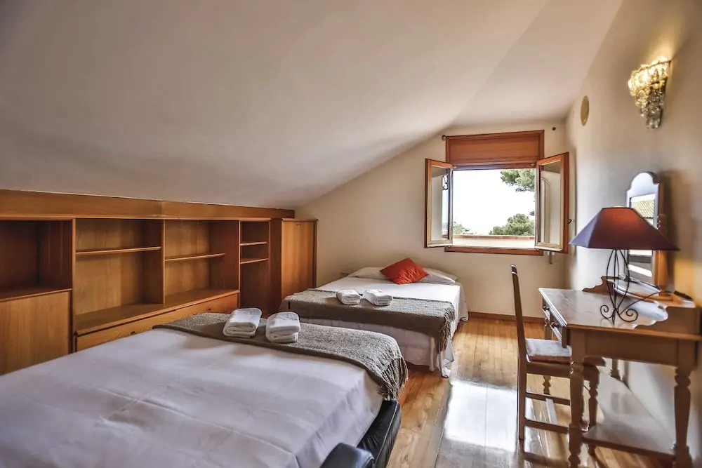 Villa El Faro by Hello Homes Sitges