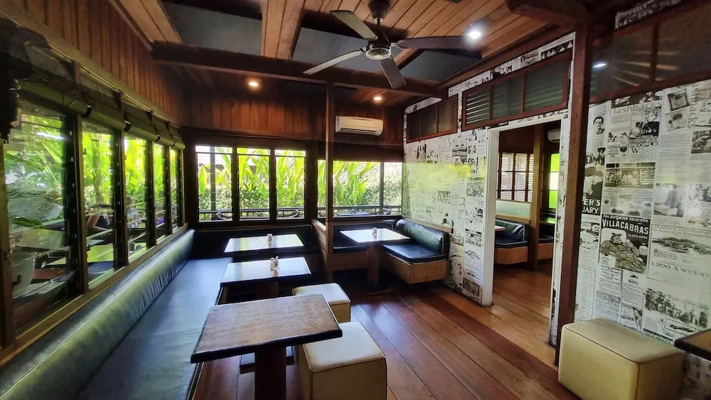Flash Back Bungalow