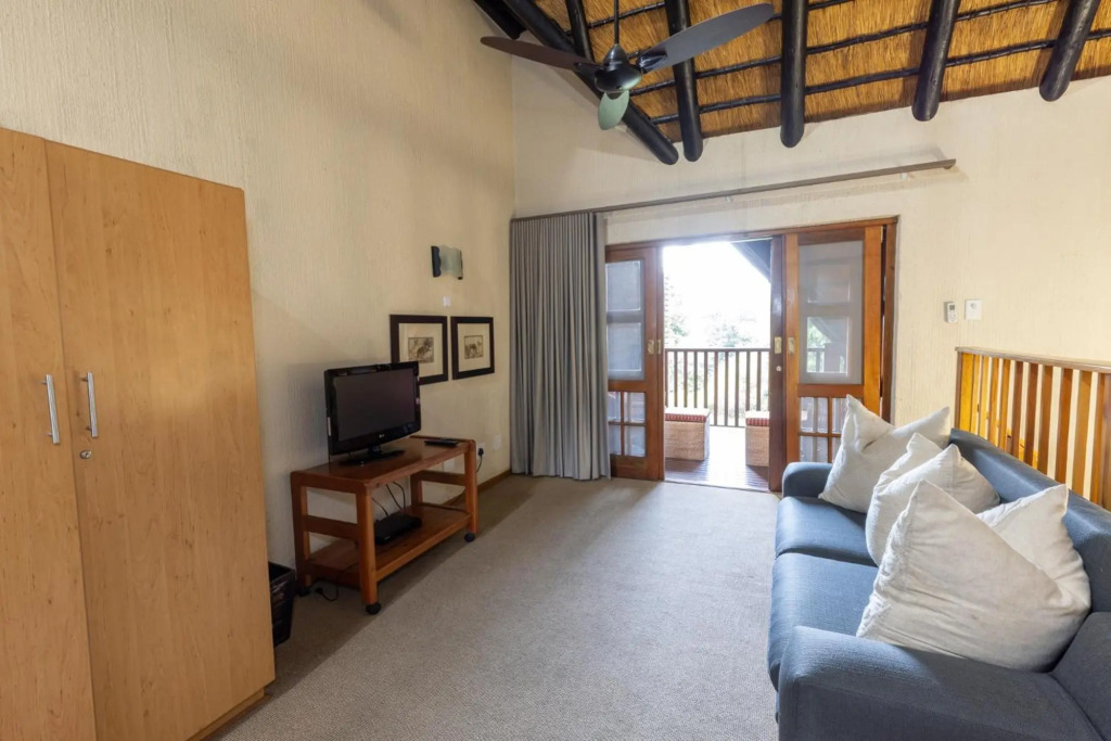 Legend Safaris - Kruger Park Lodge 257B