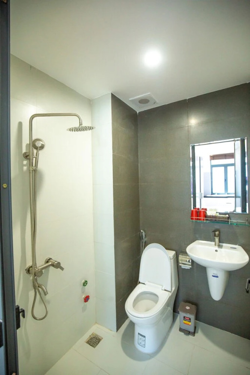 HANZ Nam Anh Hotel & Apartment