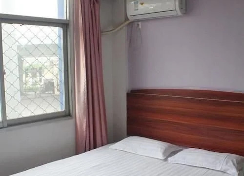 Wuhan Super 7 Hotel