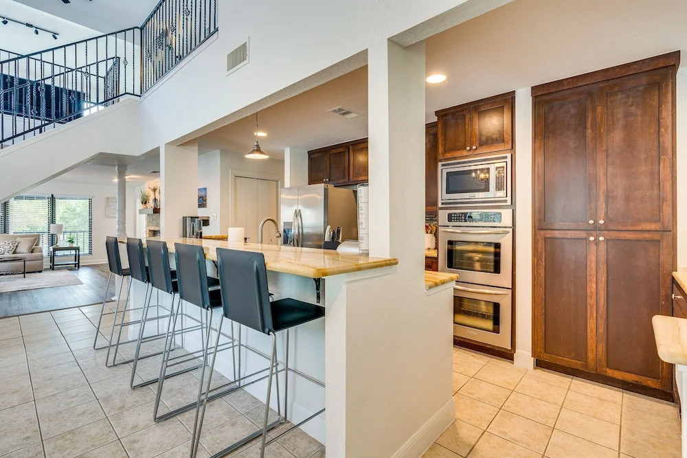 Texas Family-friendly Escape w/ Pool: Near Lake!