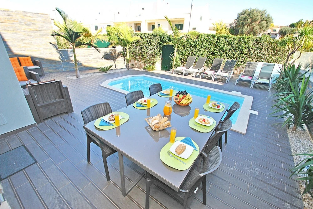Villa Waikiki - Moradia familiar com BBQ e piscina aquecível
