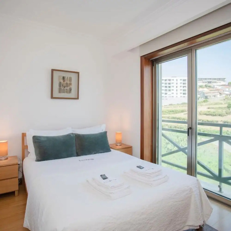 Liiiving in Porto - Douro Riverside Apartment
