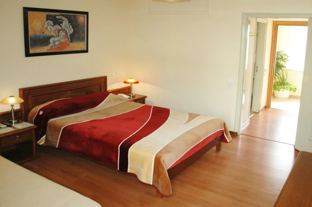 Omiros Hotel