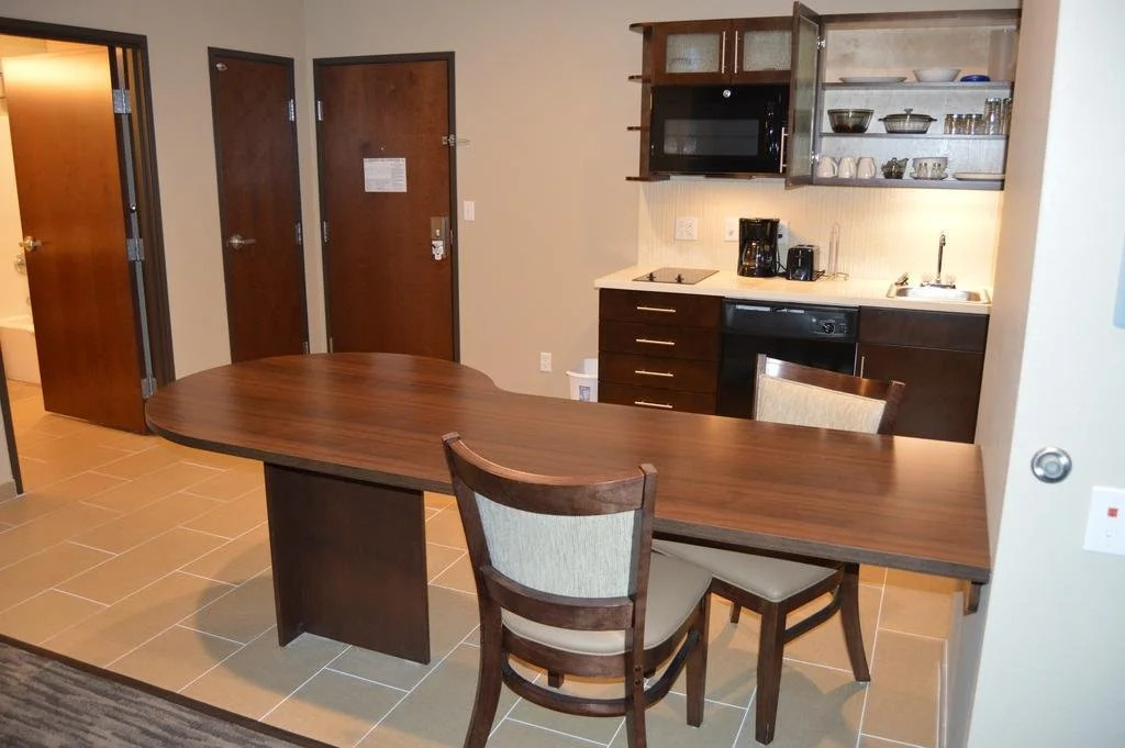 Heritage Place Hotel and Suites