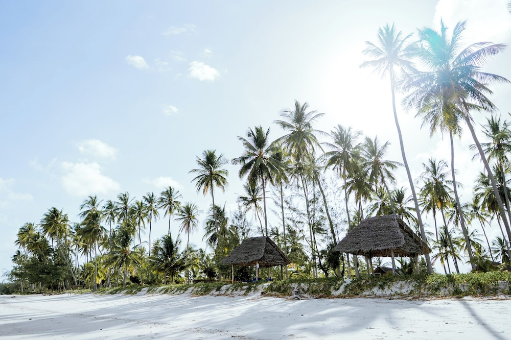 Kanga Beach Paradise
