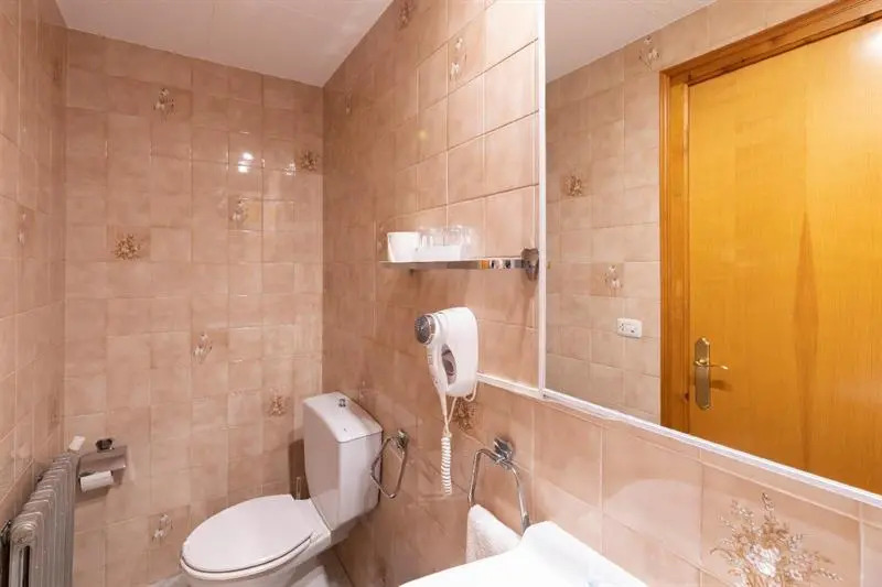 Hostal Montserrat