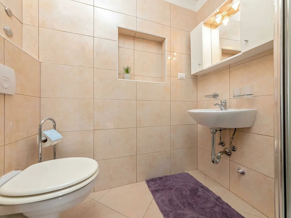 Cosy Apartment Near Sea in Porec