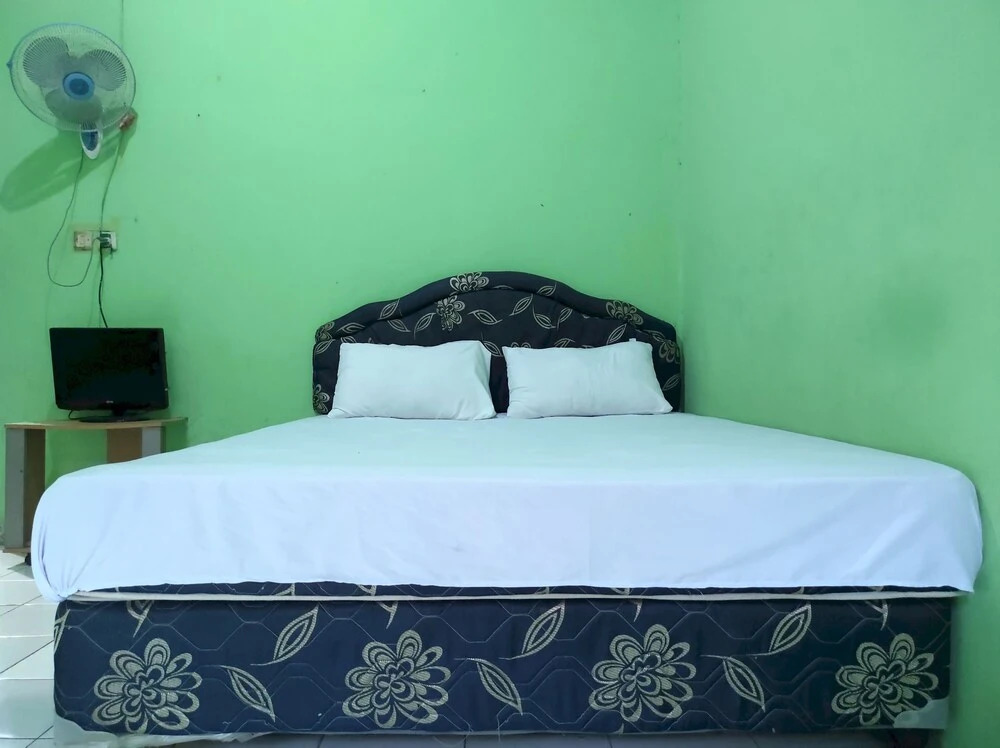 OYO 93411 Syariah Hotel Tomborang