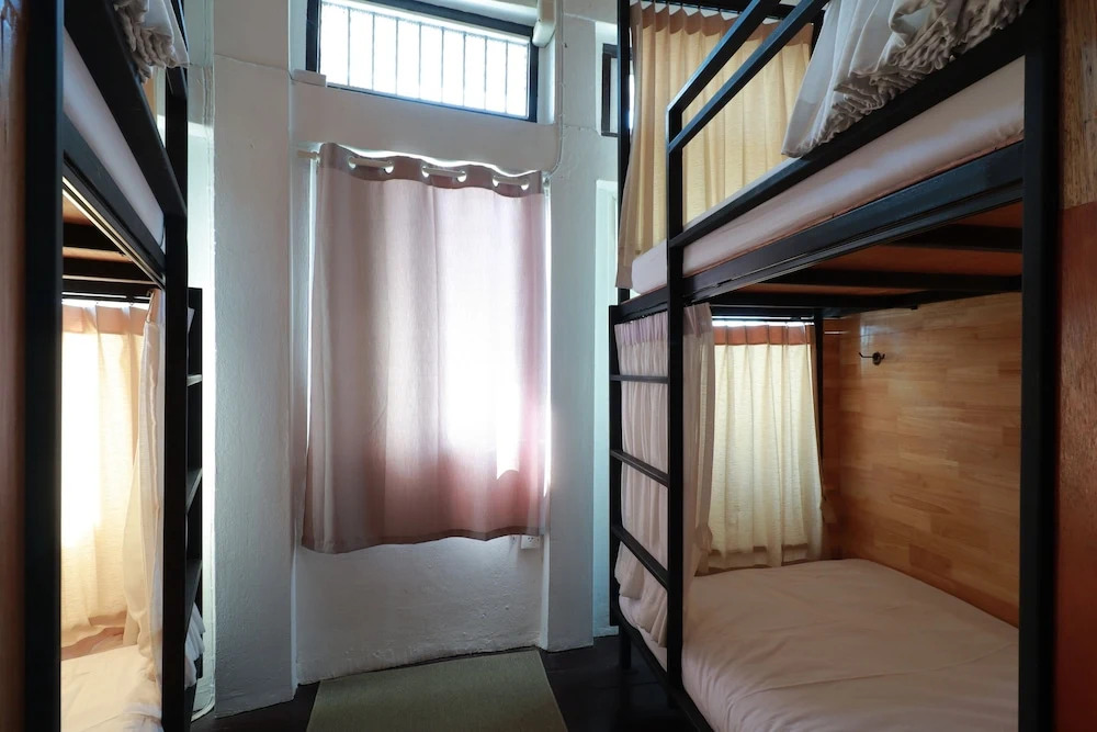 HAB40 Hostel
