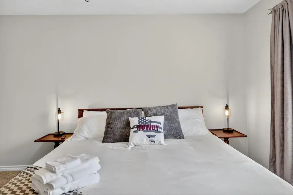 Game Day Getaway Near Texas A&m 4 Bedroom Home