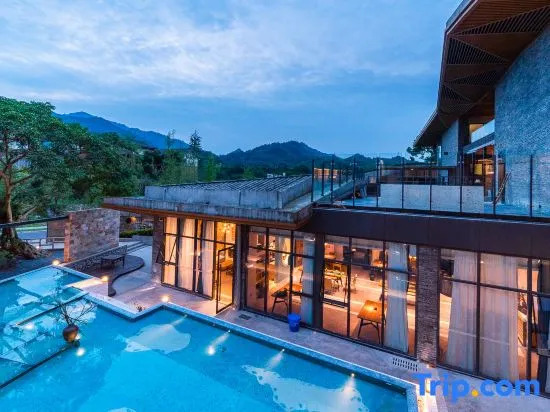 Yunfuli Yunsu·Emeishan Yunshuiju Private Hot Spring B&B