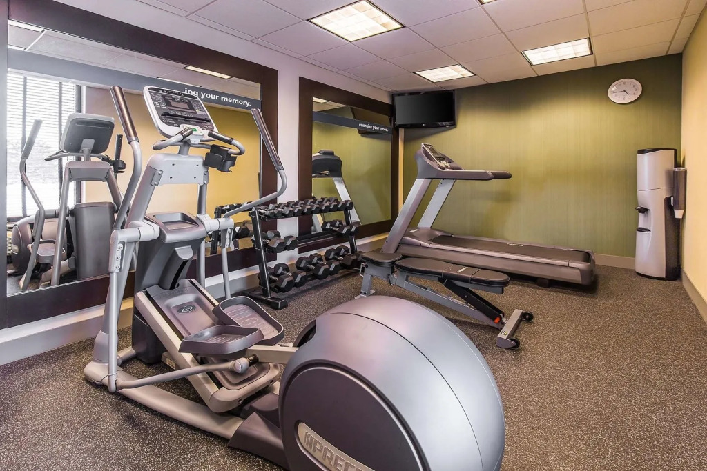 Four Points by Sheraton Chicago Westchester/Oak Brook
