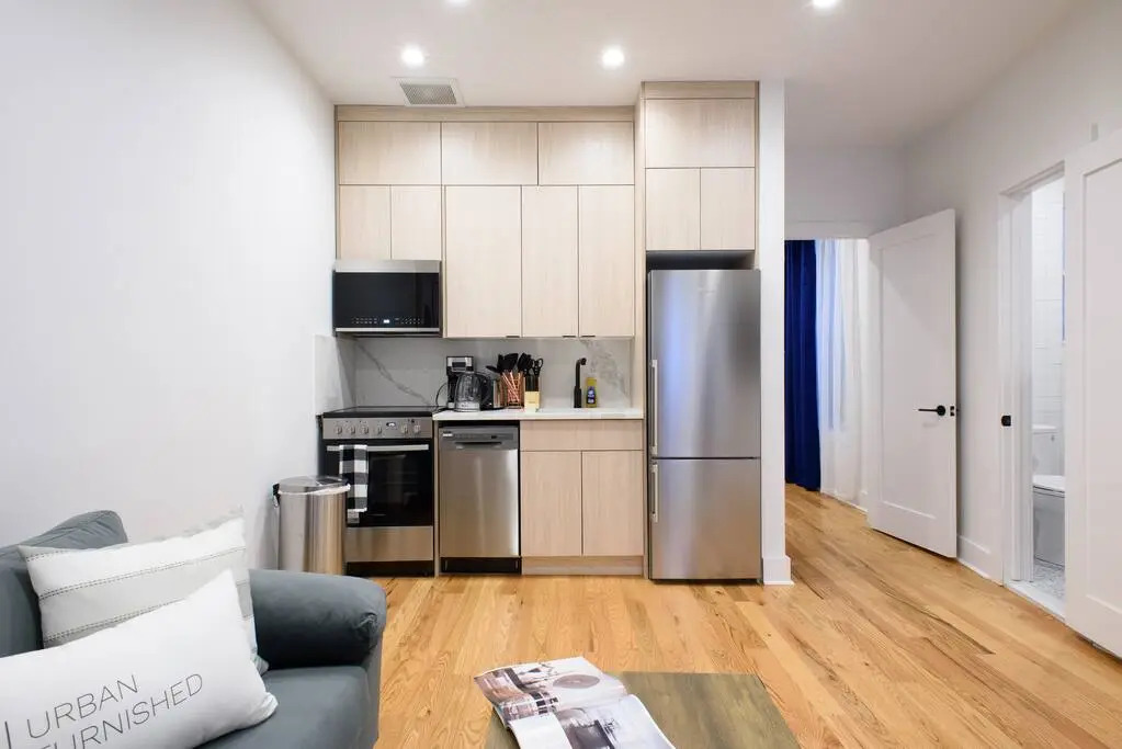 388-1 New 2BR WD Prime Park Slope Step 2 Subway