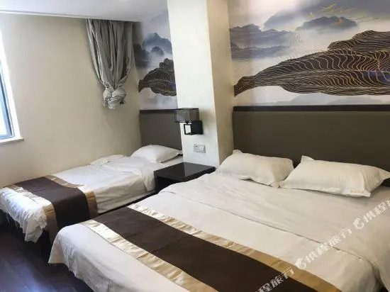 Lejia Fashion Hostel